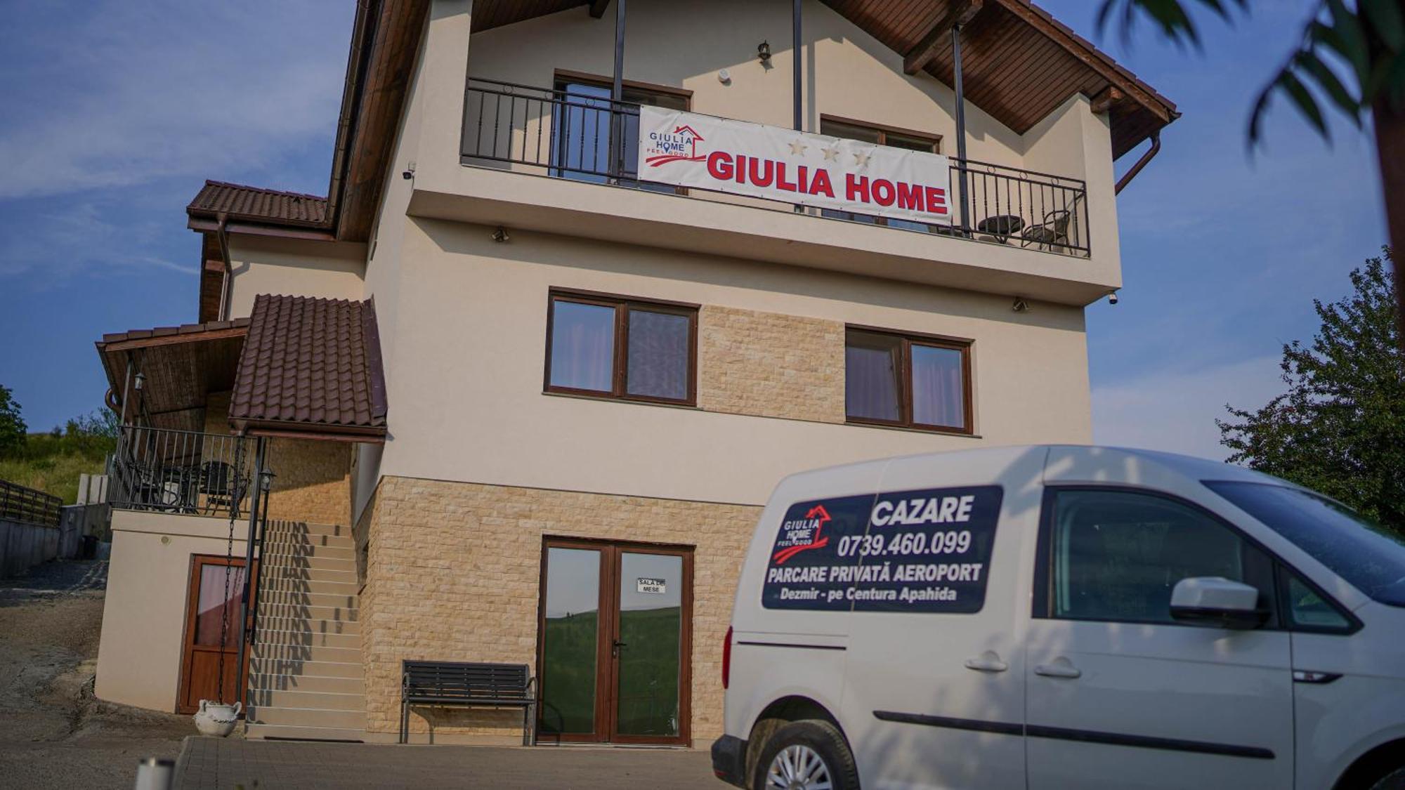 Pensiunea Giulia Home Dezmir Exterior photo